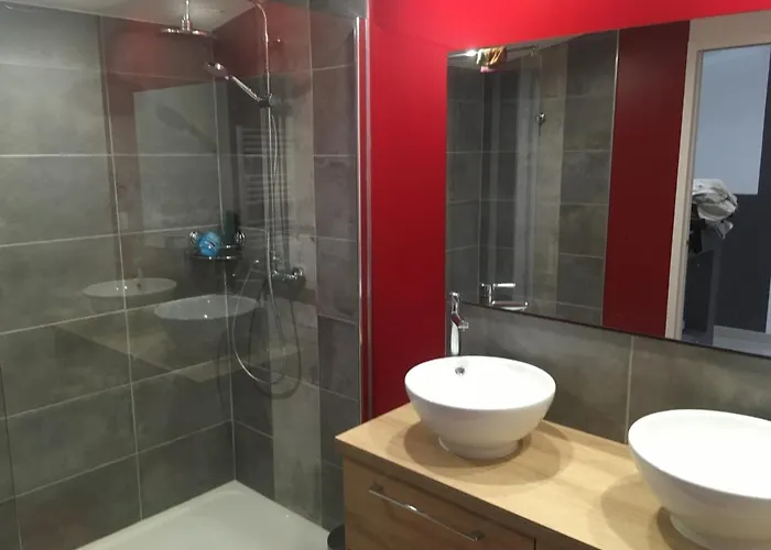 Le Du Manoir בית נופש *